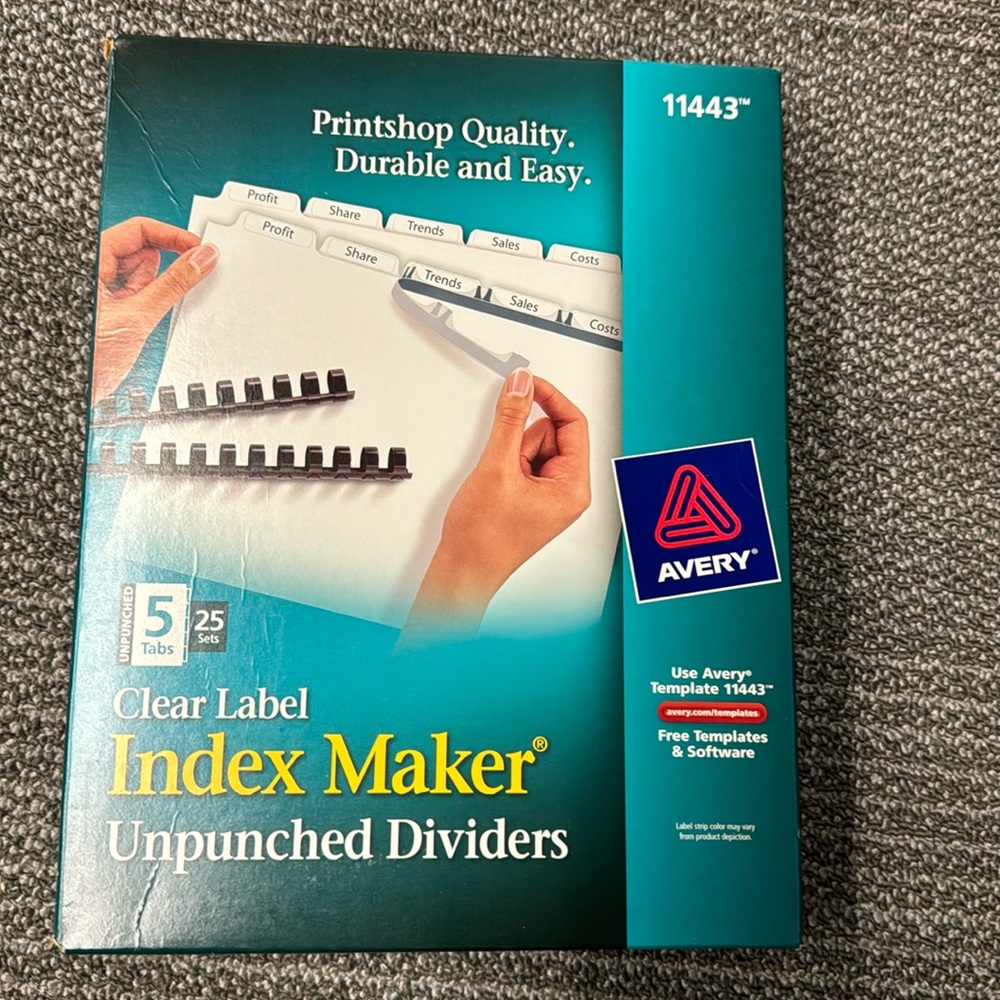 New in sealed box Avery 11443 clear label index maker unpunched dividers
